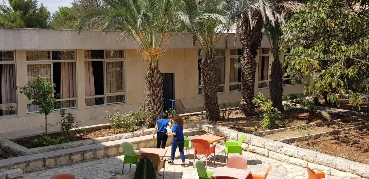 Talitha Kumi Guest House Al-Khader Экстерьер фото